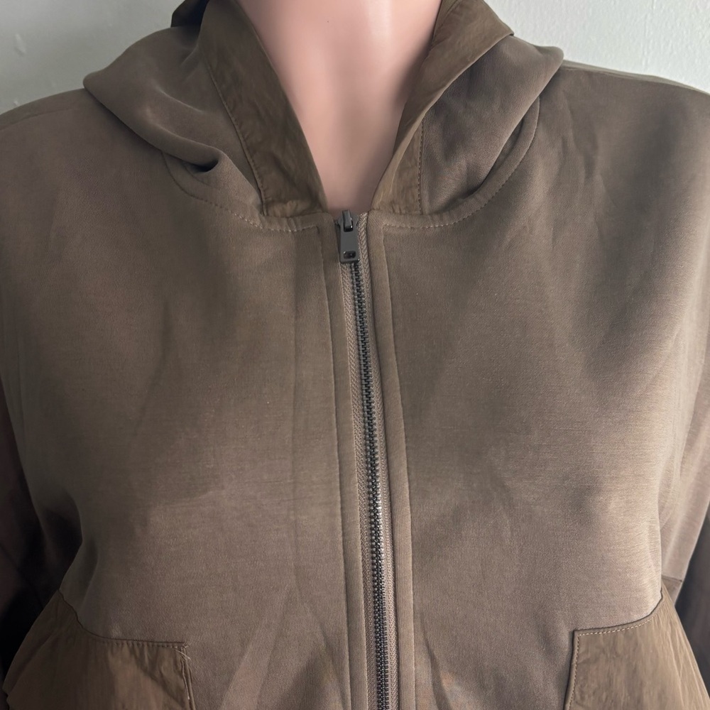 ODODOS Women's Light Brown Hooded Jacket - Picture 6 of 13